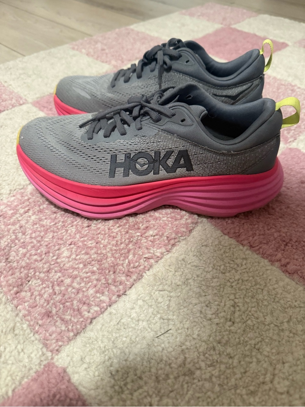 Hoka Bondi 8 Women’s Gray Upper with Pink Gradient Midsole Sneakers